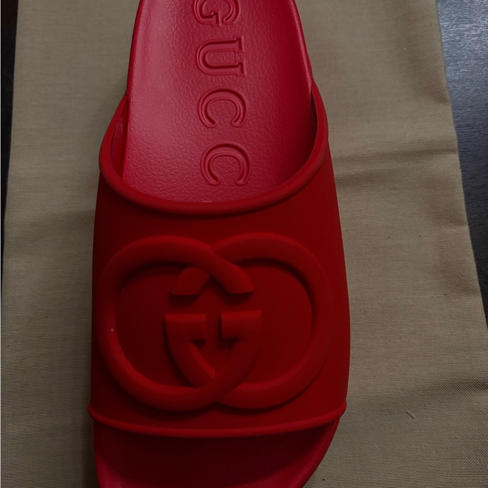 Gucci Red Interlocking GG Rubber Slide